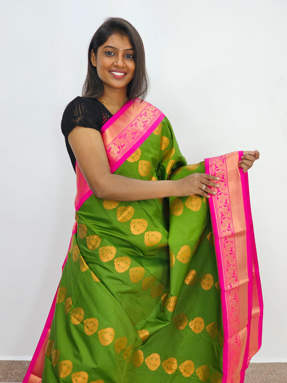 Kanchipuram Blended Mini Fancy Silk Sarees 556