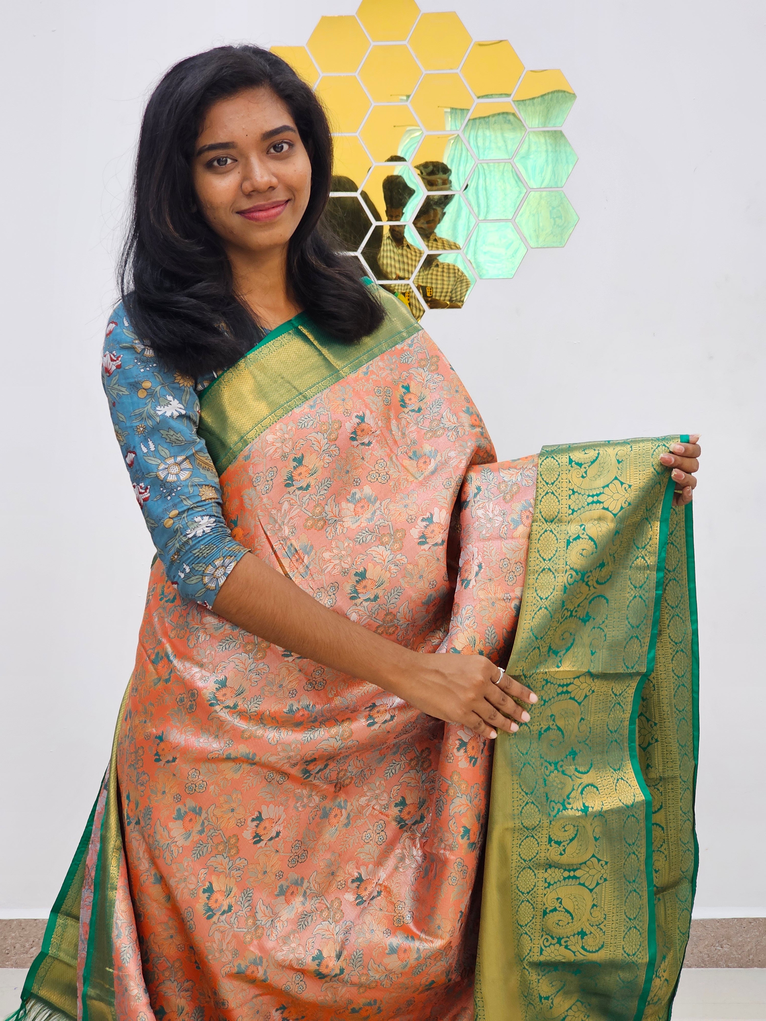 Kanchipuram Blended Tissue Bridal Silk Sarees 009