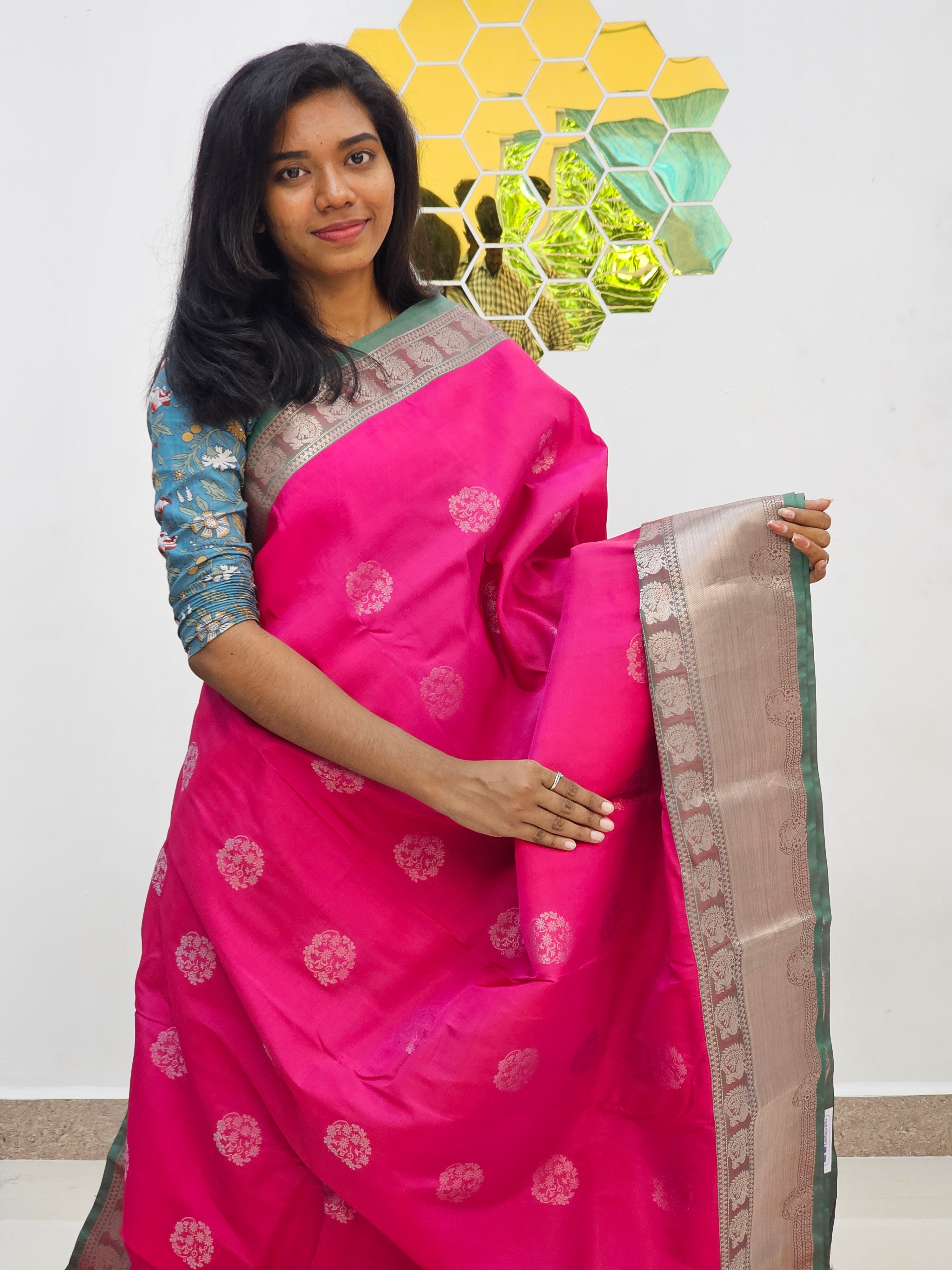 Kanchipuram Blended Elegant Silk Saree 001