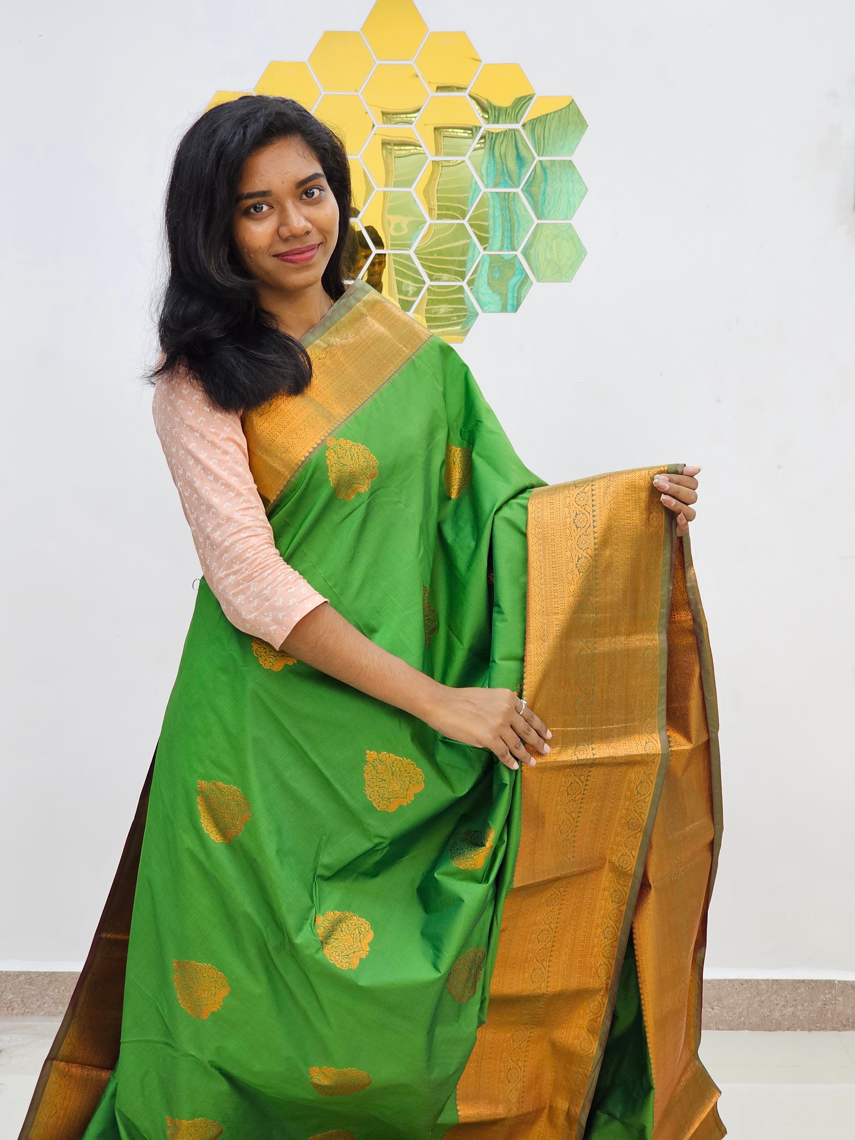 Kanchipuram Blended Fancy Butta Silk Sarees 018