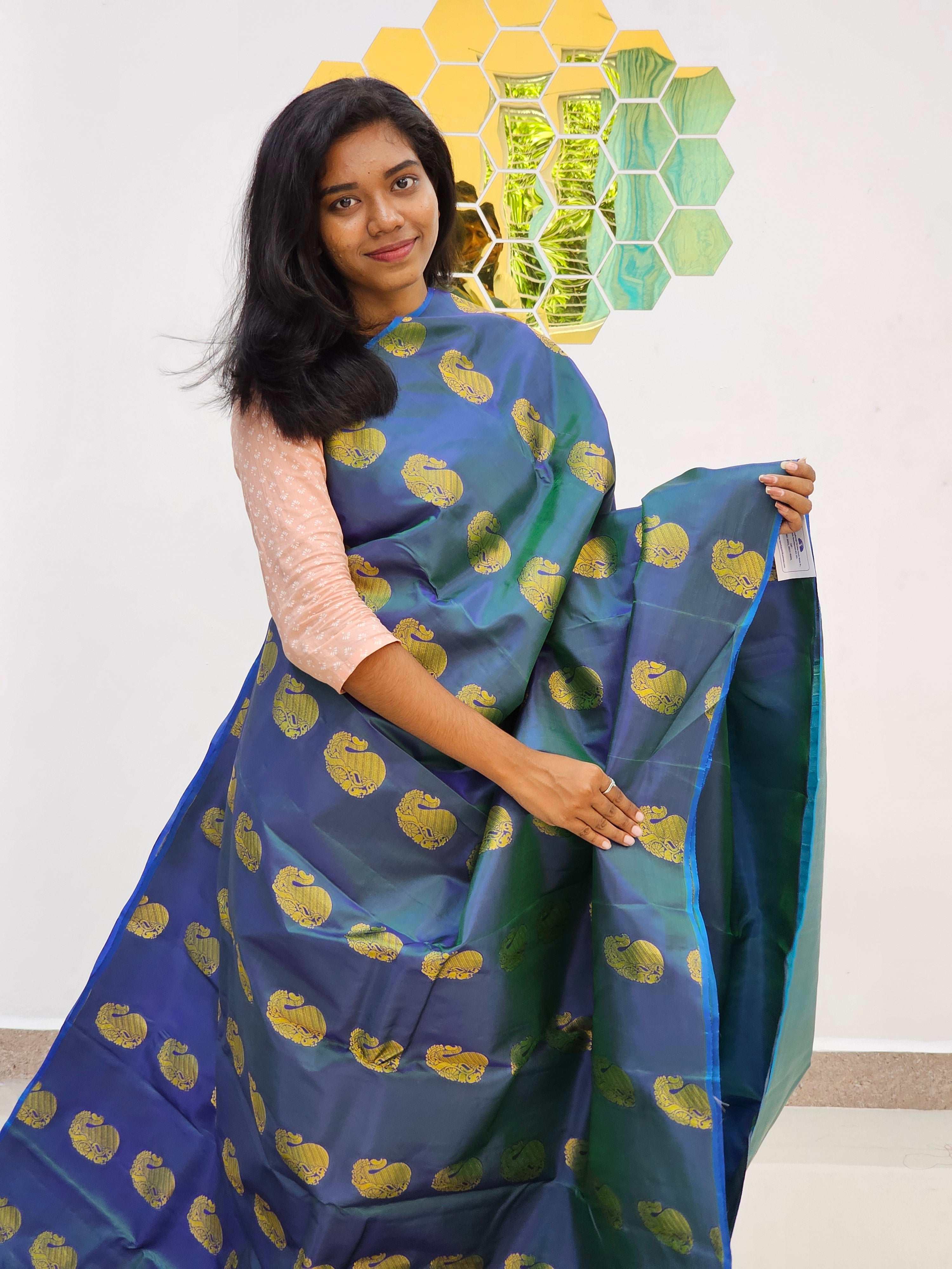 Kanchipuram Blended Fancy Butta Silk Sarees 043