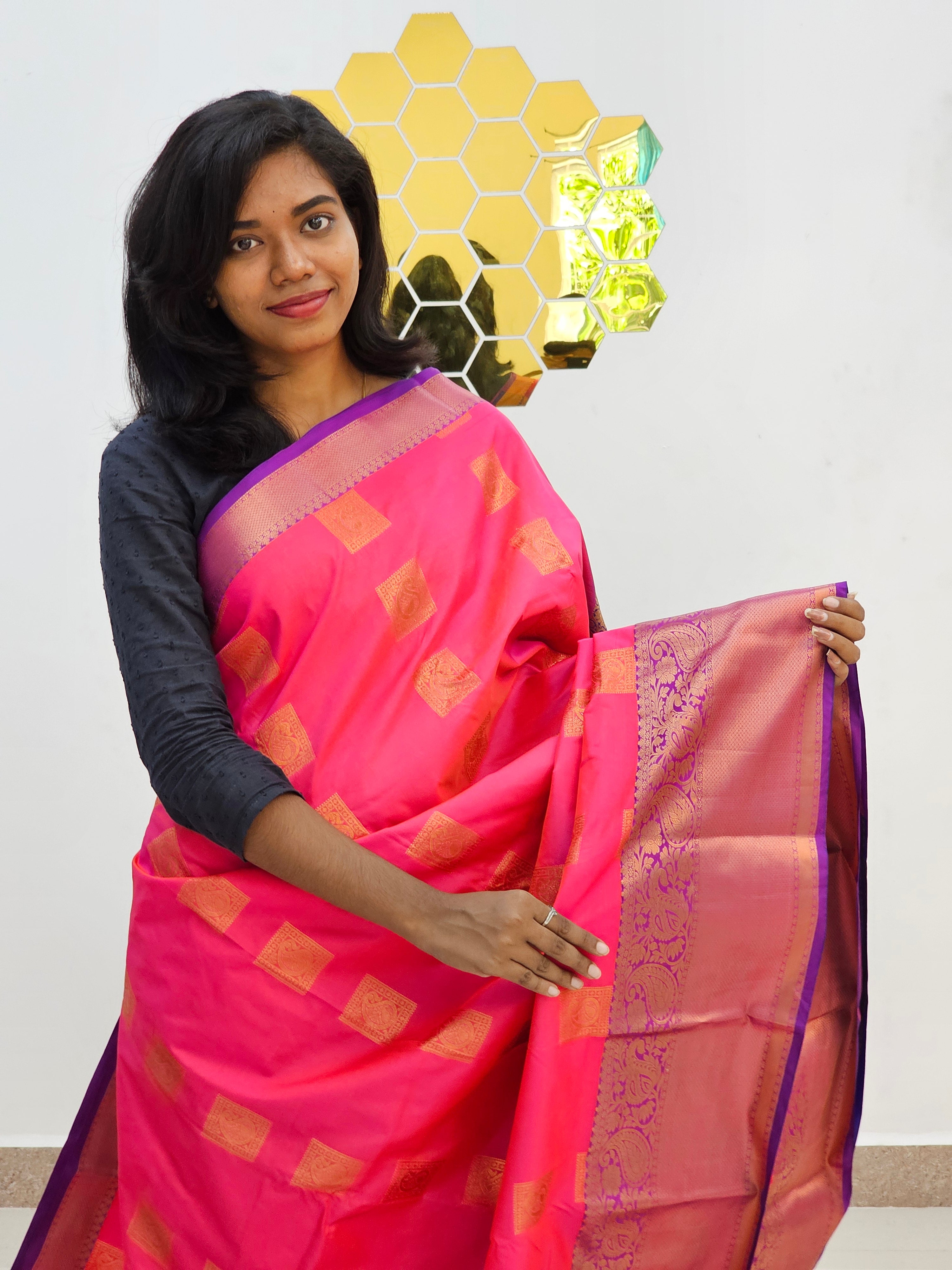 Kanchipuram Blended New Fancy Butta Silk Sarees 072