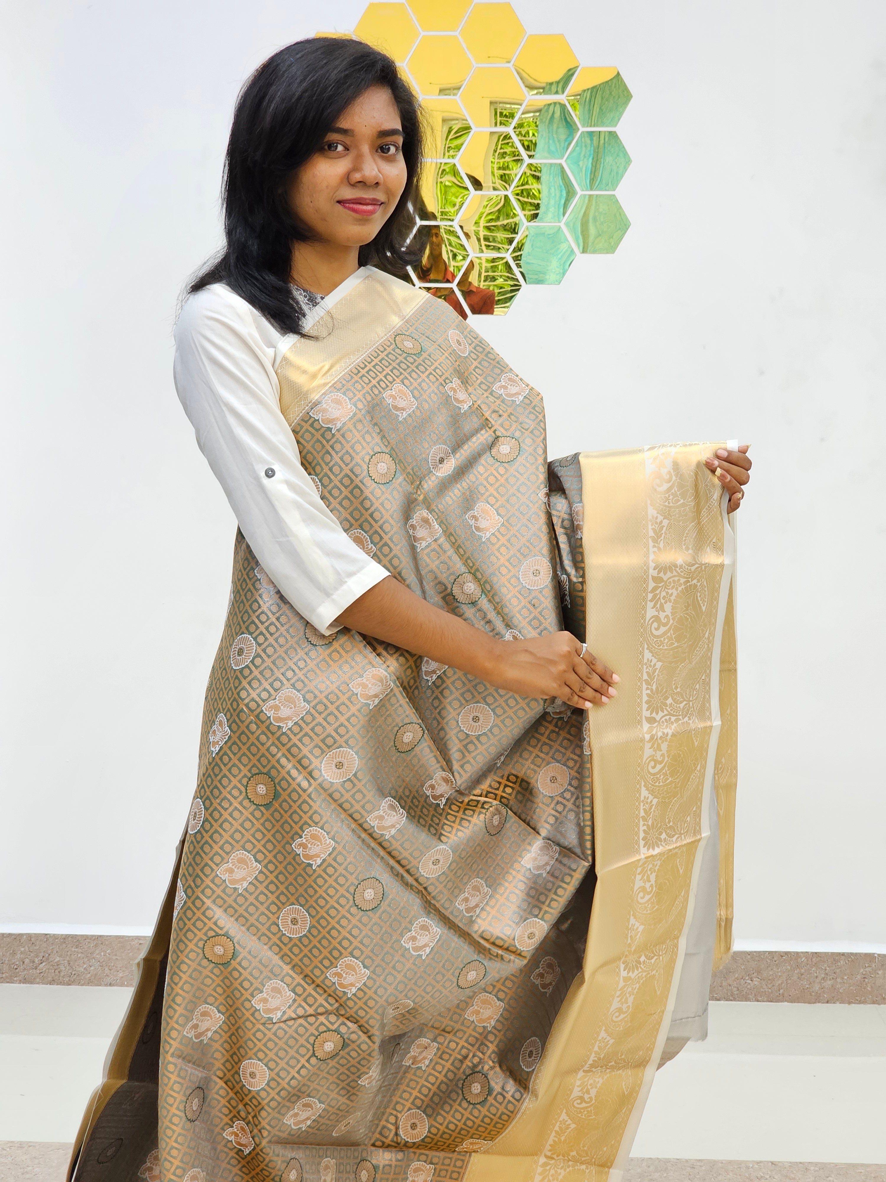Kanchipuram Blended New Fancy Silk Sarees 073
