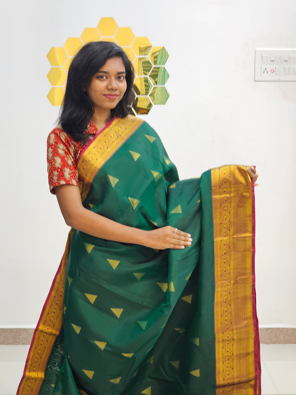 Kanchipuram Pure New Trendy Silk Sarees 210