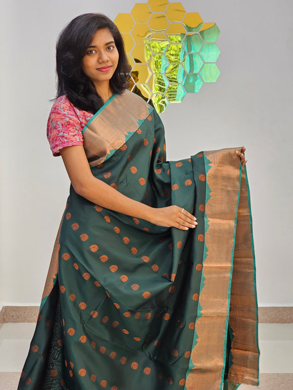 Kanchipuram Pure New Trendy Silk Sarees 256