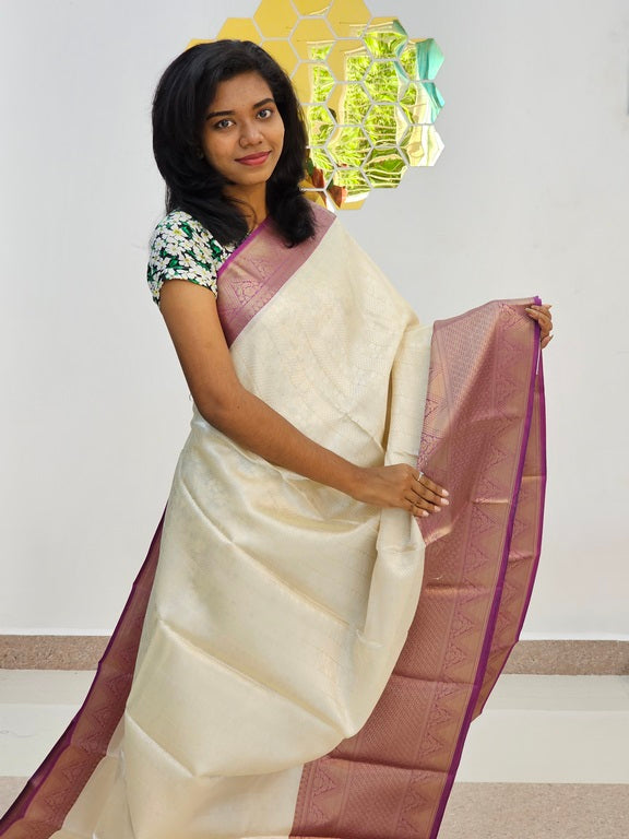 Kanchipuram Blended Gifted Tissue silk Saree 053