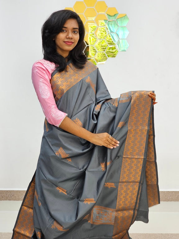 Kanchipuram Blended Fancy Silk Saree 318