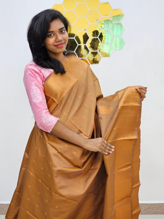 Kanchipuram Blended Fancy Silk Saree 322