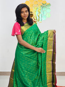 Kanchipuram Blended Gifted Embossed Silk Saree 754