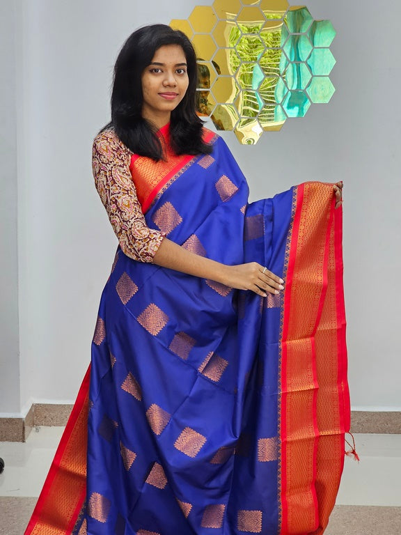 Kanchipuram Blended Gifted Embossed Silk Saree 855