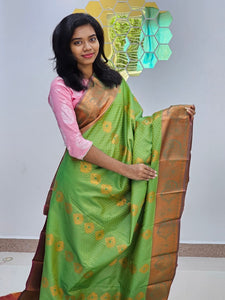 Kanchipuram Blended Gifted Embossed Silk Saree 926