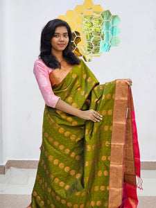 Kanchipuram Blended Gifted Embossed Silk Saree 971