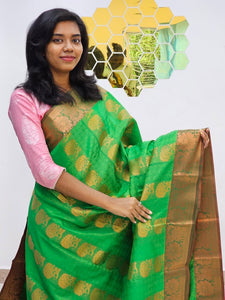 Kanchipuram Blended Gifted Embossed Silk Saree 980