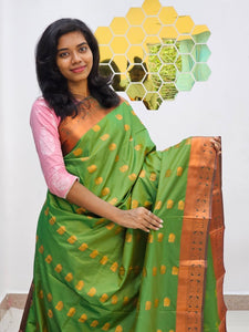 Kanchipuram Blended Gifted Embossed Silk Saree 1002