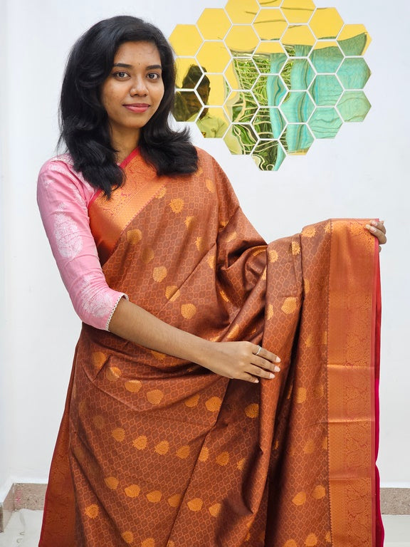 Kanchipuram Blended Gifted Embossed Silk Saree 1011