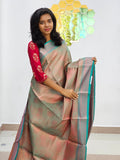 Kanchipuram Blended Gifted Embossed Silk Saree 1050