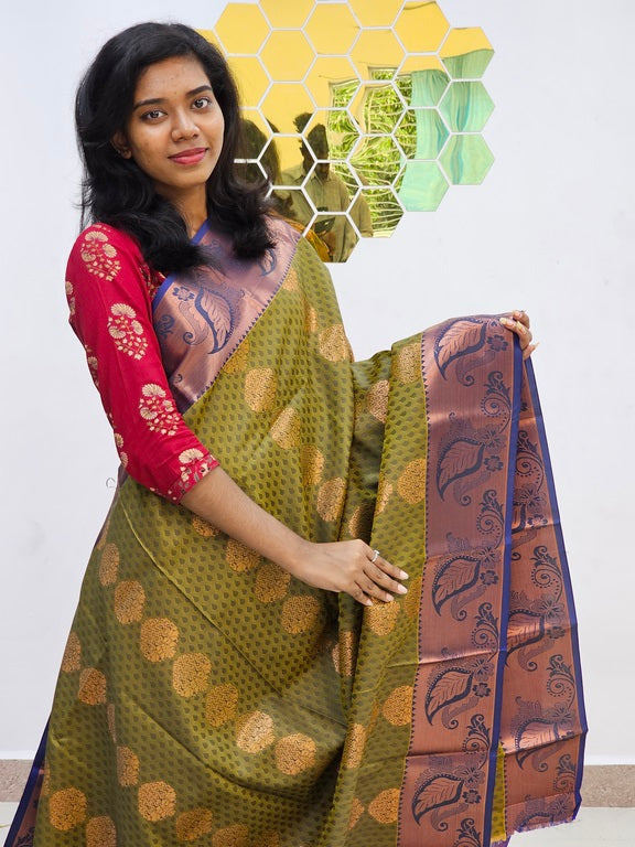 Kanchipuram Blended Gifted Embossed Silk Saree 1065