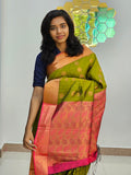 Kanchipuram Blended Gifted Embossed Silk Saree 1106