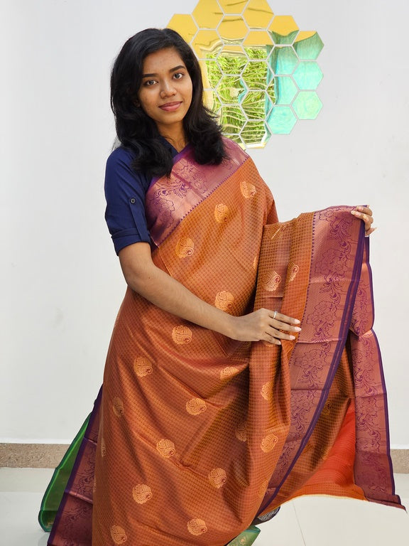 Kanchipuram Blended Gifted Embossed Silk Saree 1138