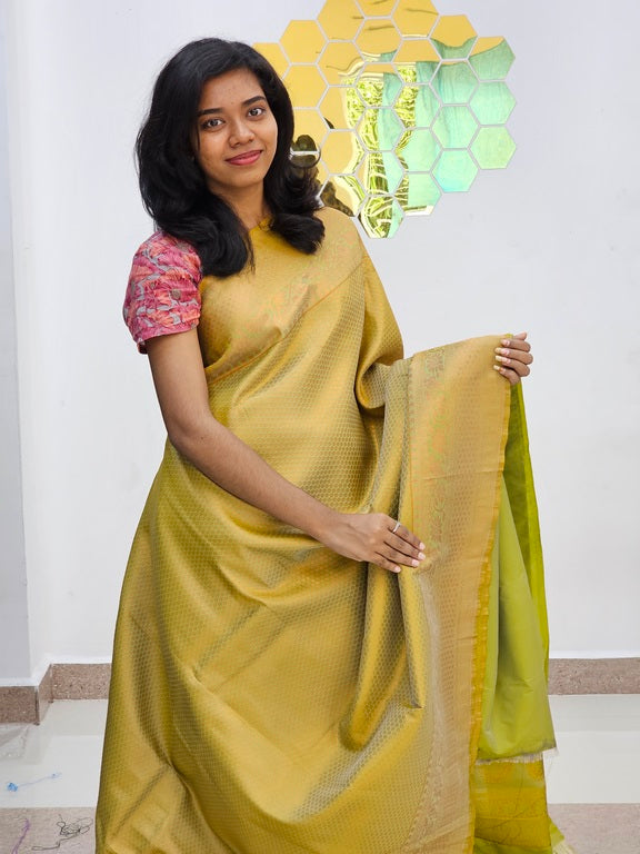 Kanchipuram Blended Bridal Silk Saree 211