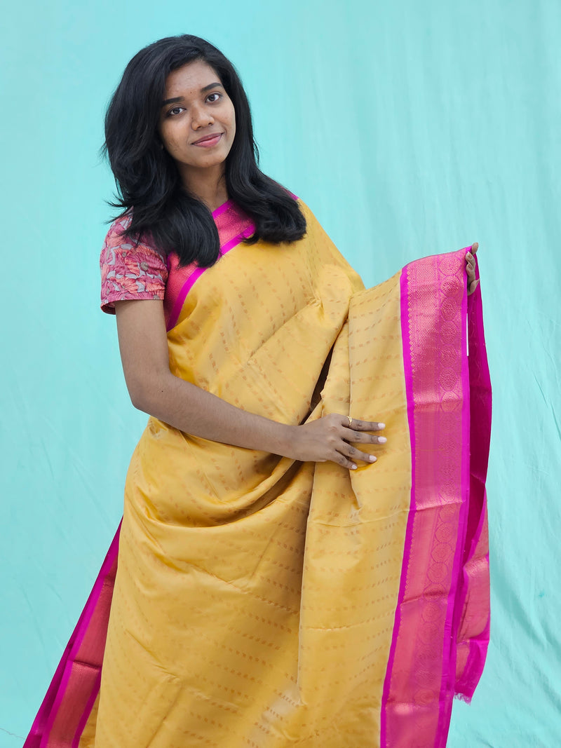 Kanchipuram Blended Trending Silk Saree 021