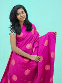 Kanchipuram Blended Trending Silk Saree 100