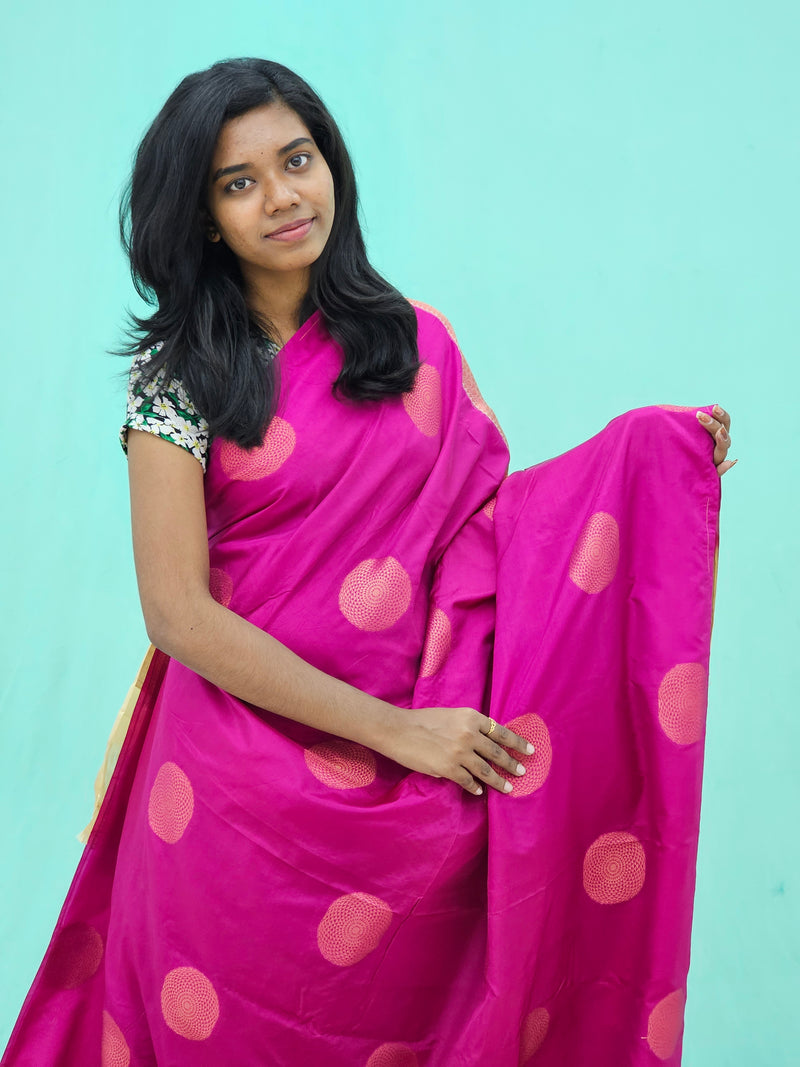 Kanchipuram Blended Trending Silk Saree 100