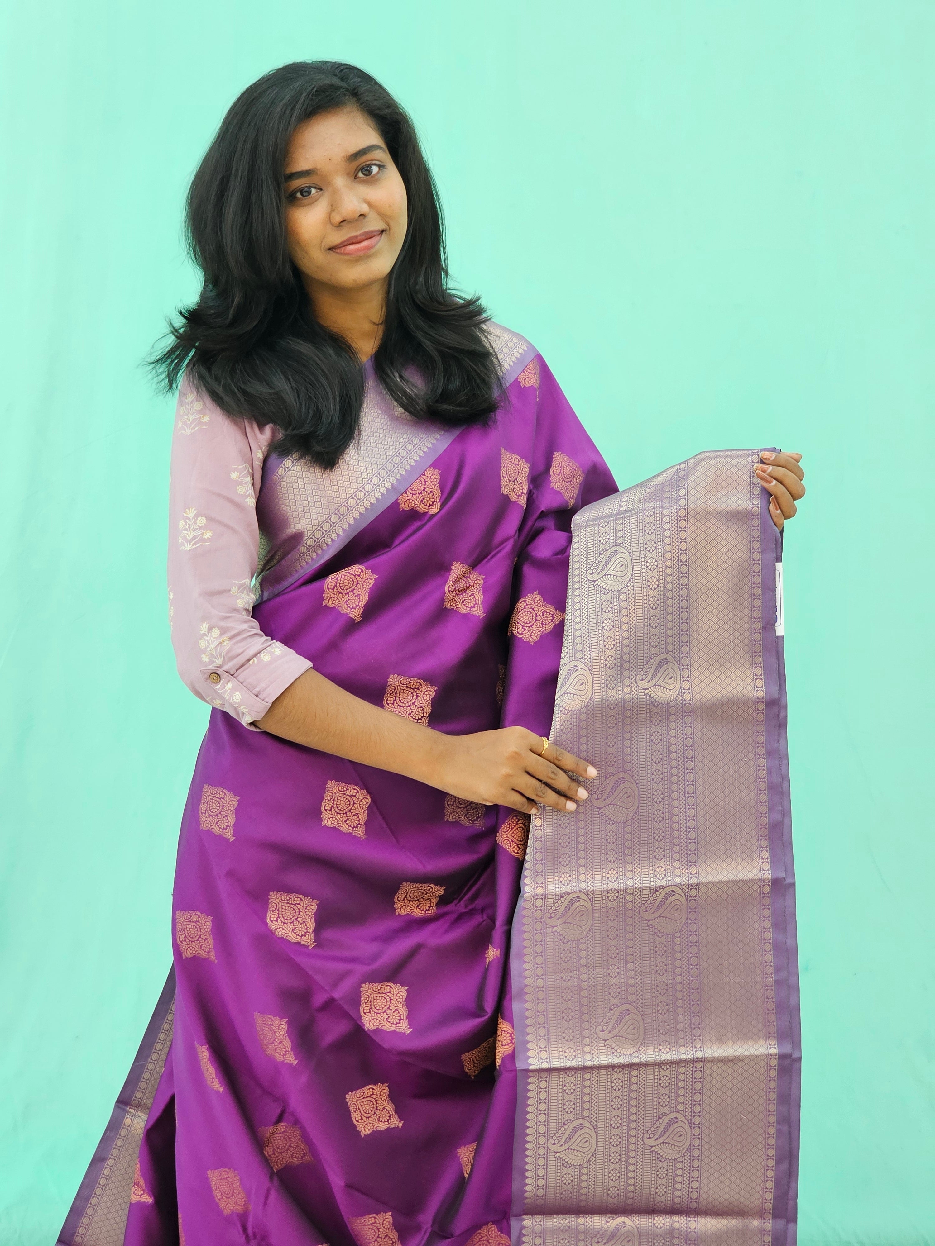 Kanchipuram Blended Trending Silk Saree 130
