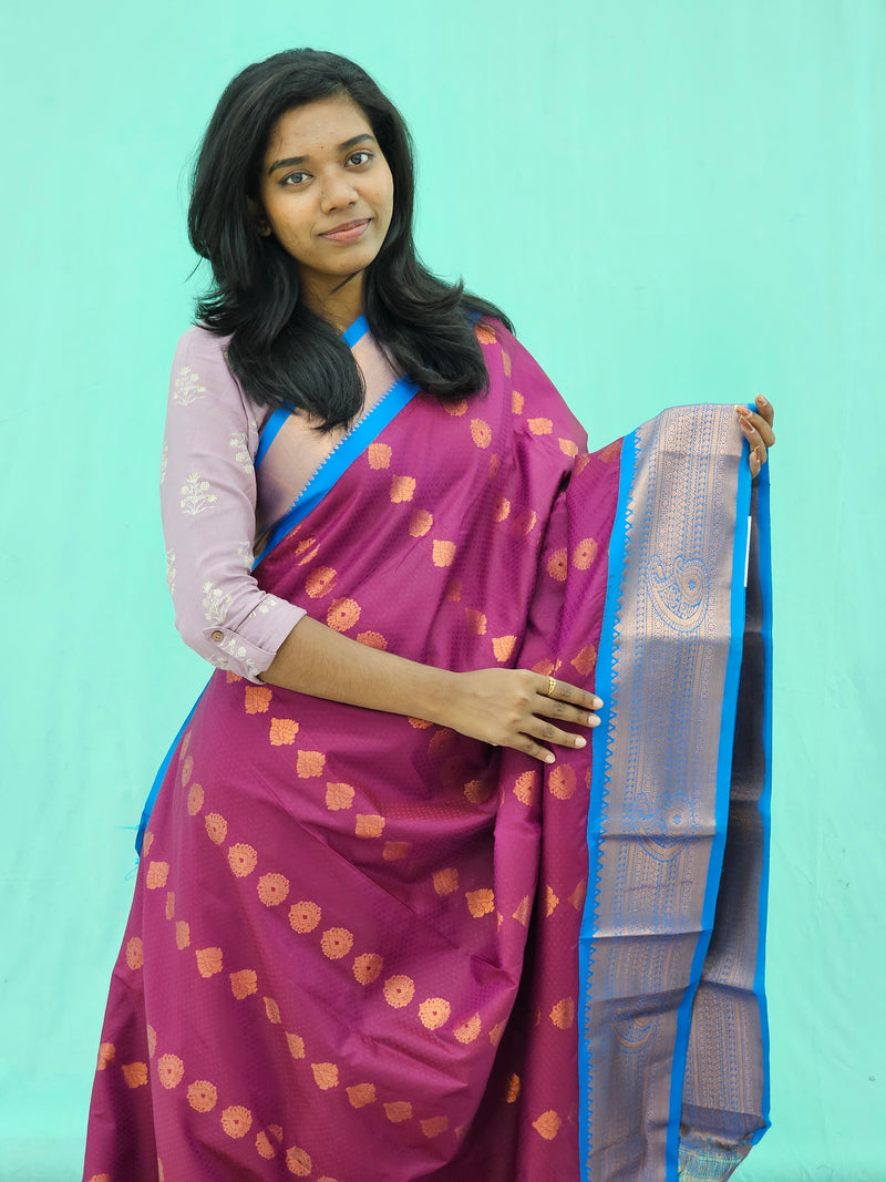 Kanchipuram Blended Trending Silk Saree 142