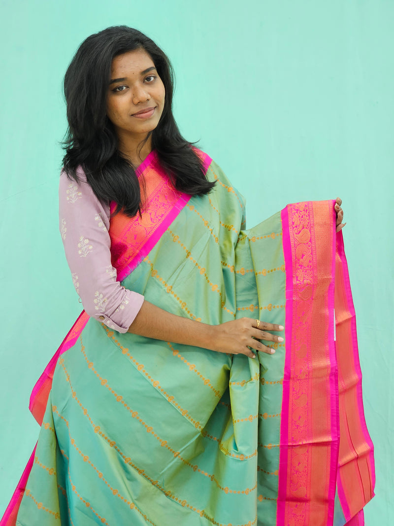 Kanchipuram Blended Trending Silk Saree 155