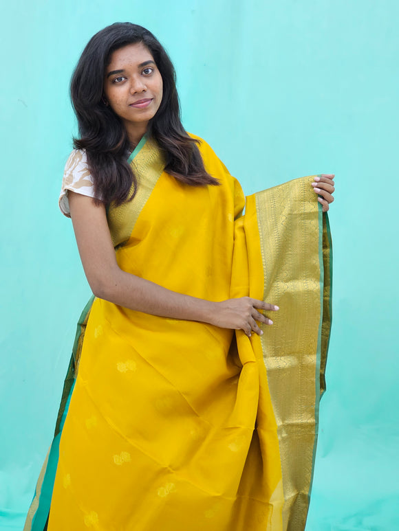 Kanchipuram Pure Trendy Silk Saree 090