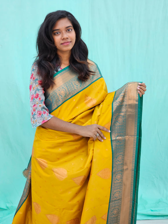 Kanchipuram Blended Mini Bridal Silk Saree 179