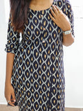 Trending Women Kurtis 012