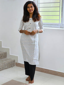 Trending Women Kurtis 014