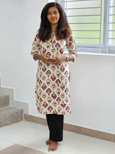 Trending Women Kurtis 015