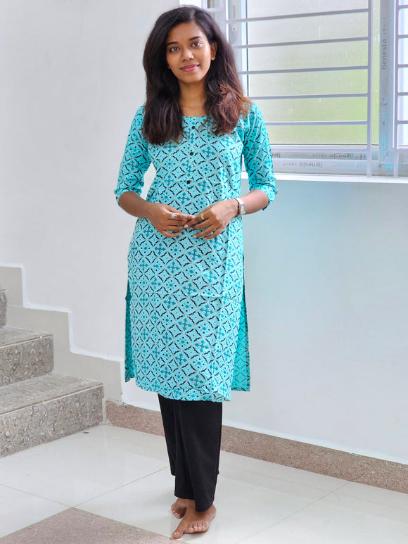 Trending Women Kurtis 017