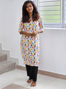 Trending Women Kurtis 018