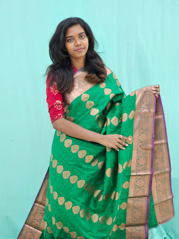 Kanchipuram Blended Trendy Silk Saree 110