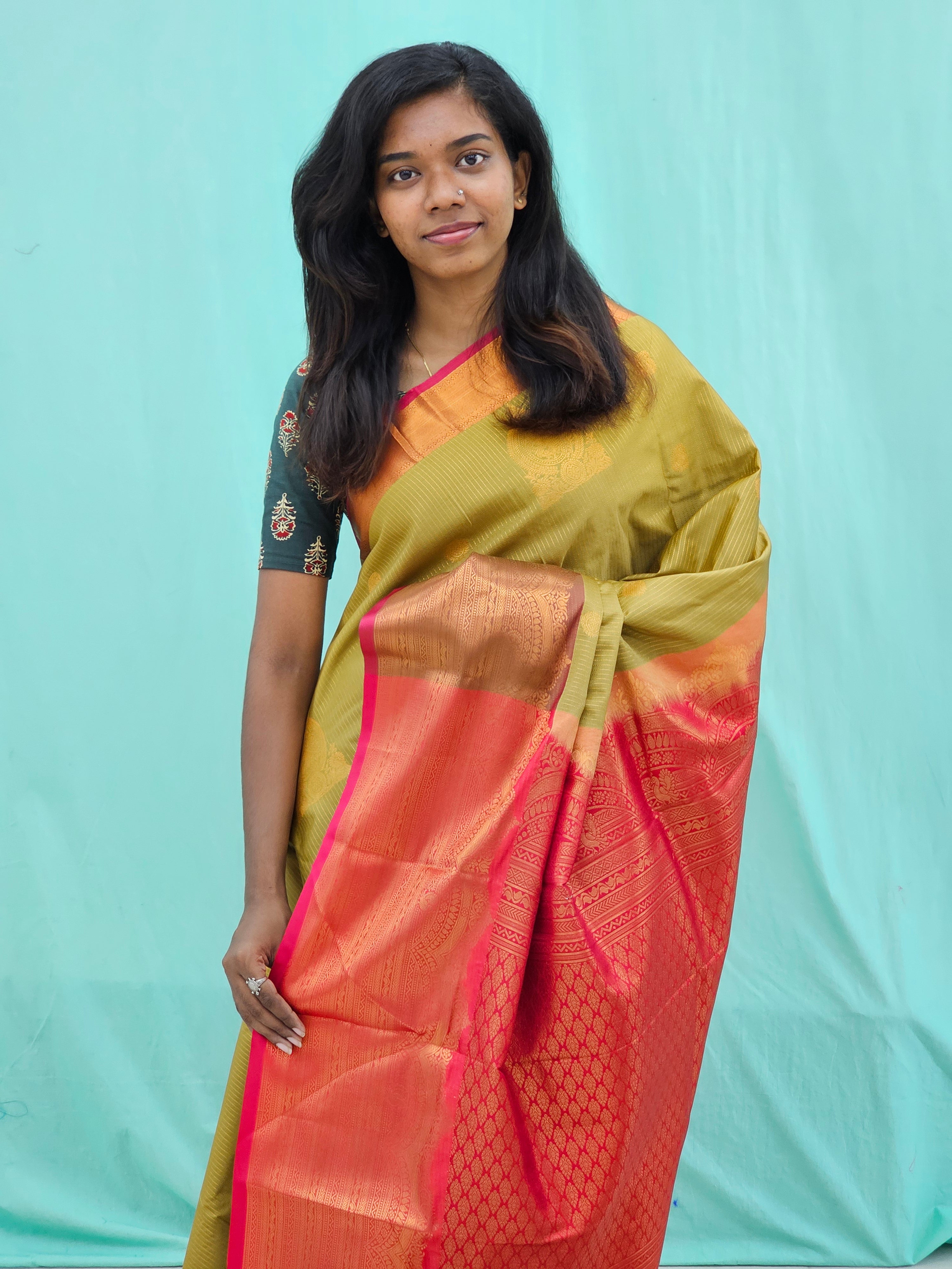 Kanchipuram Blended Mini Bridal Silk Saree 222