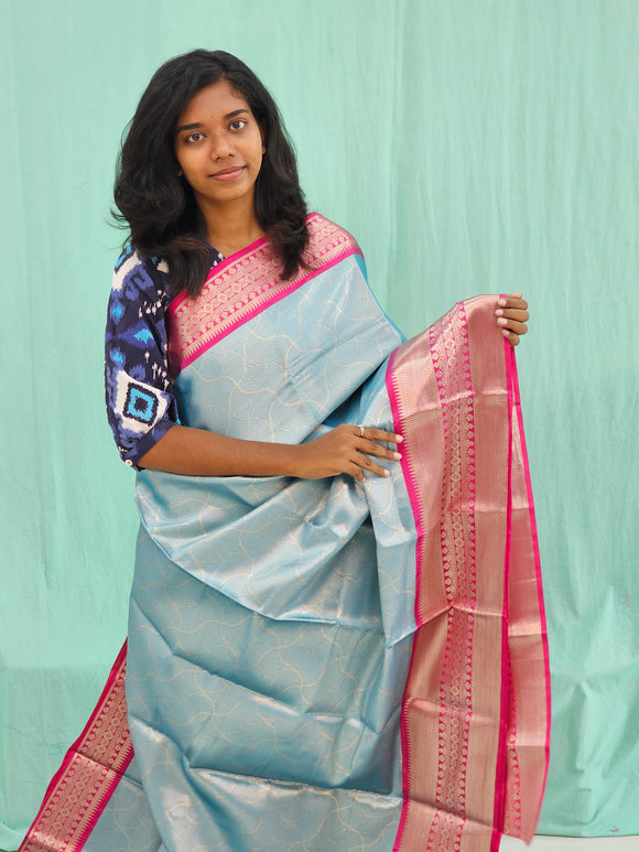 Kanchipuram Blended Mini Bridal Silk Saree 229
