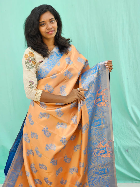 Kanchipuram Blended Grand Tissue Silk Saree 010