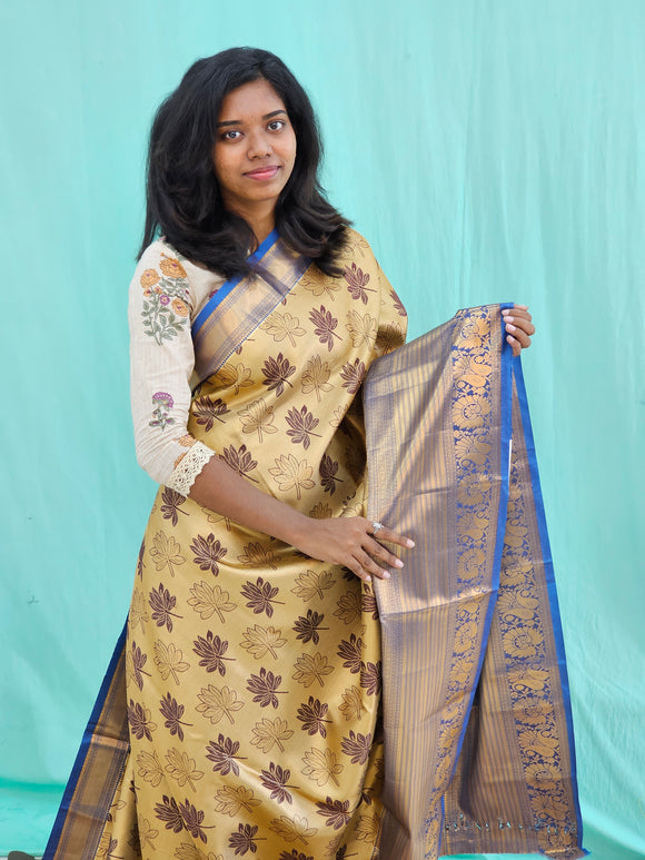 Kanchipuram Blended Grand Tissue Silk Saree 017