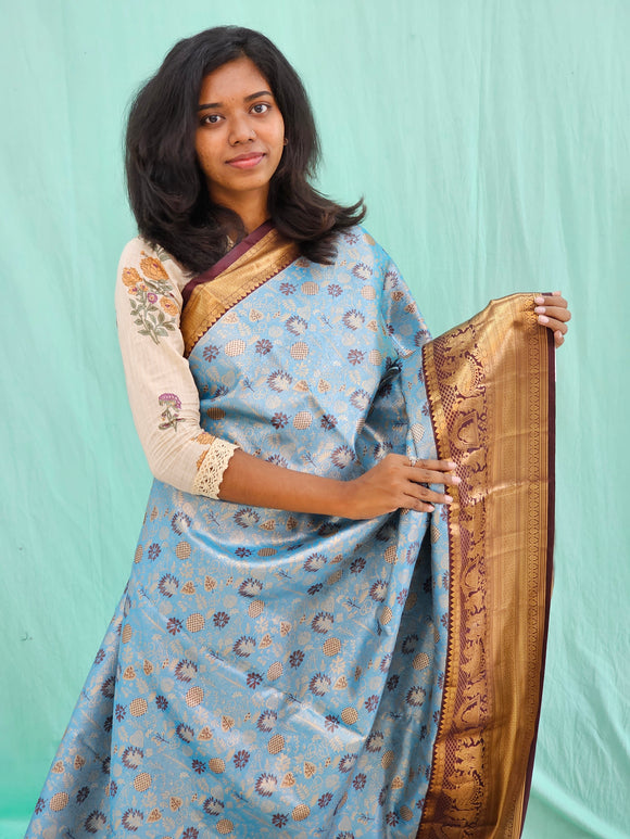 Kanchipuram Blended Grand Tissue Silk Saree 025