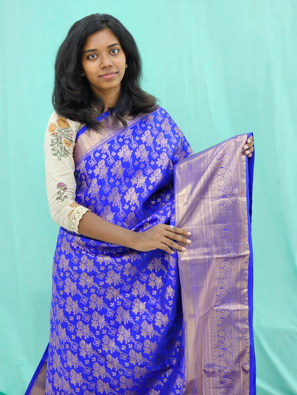 Kanchipuram Blended Grand Tissue Silk Saree 047
