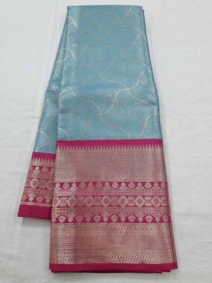 White And Pink Kanchipuram Pure Silk Saree With Zari Border – Kanchipuram Lakshaya Silks