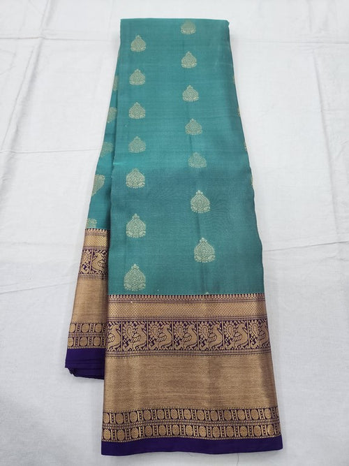 Dark green And Light blue Kanchipuram Pure Silk Saree With Paisley Motif – Kanchipuram Lakshaya Silks