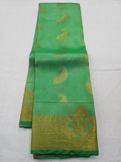 Gold And Green Kanchipuram Pure Silk Saree With Floral Pattern – Kanchipuram Lakshaya Silks