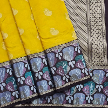 Black And Yellow Kanchipuram Pure Silk Saree With Floral Pattern