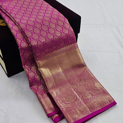 Pink And Maroon Kanchipuram Pure Silk Saree With Paisley Motif – Kanchipuram Lakshaya Silks