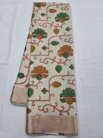 Green And Beige Kanchipuram Pure Silk Saree With Peacock Motif – Kanchipuram Lakshaya Silks